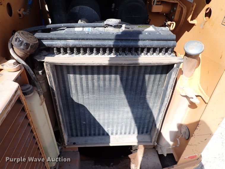 image for item IN9613 2000 Case 75XT  skid steer loader