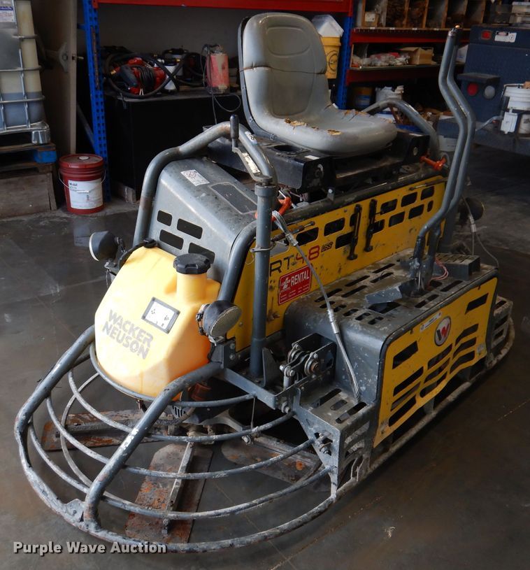 image for item IN9882 2012 Wacker Neuson CRT48-33K  power trowel