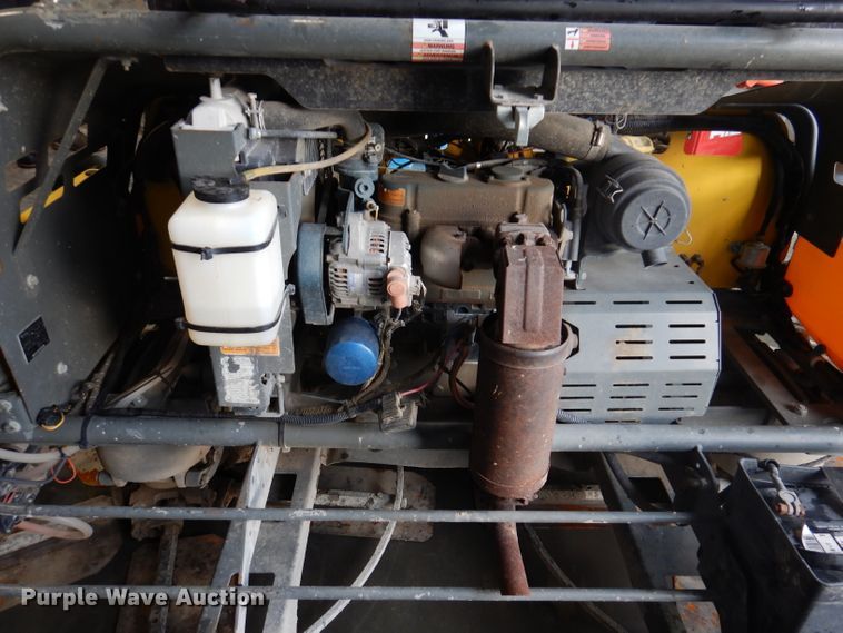 image for item IN9882 2012 Wacker Neuson CRT48-33K  power trowel