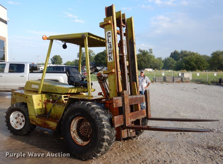 image for item IN9883 1978 Clark IT80  forklift