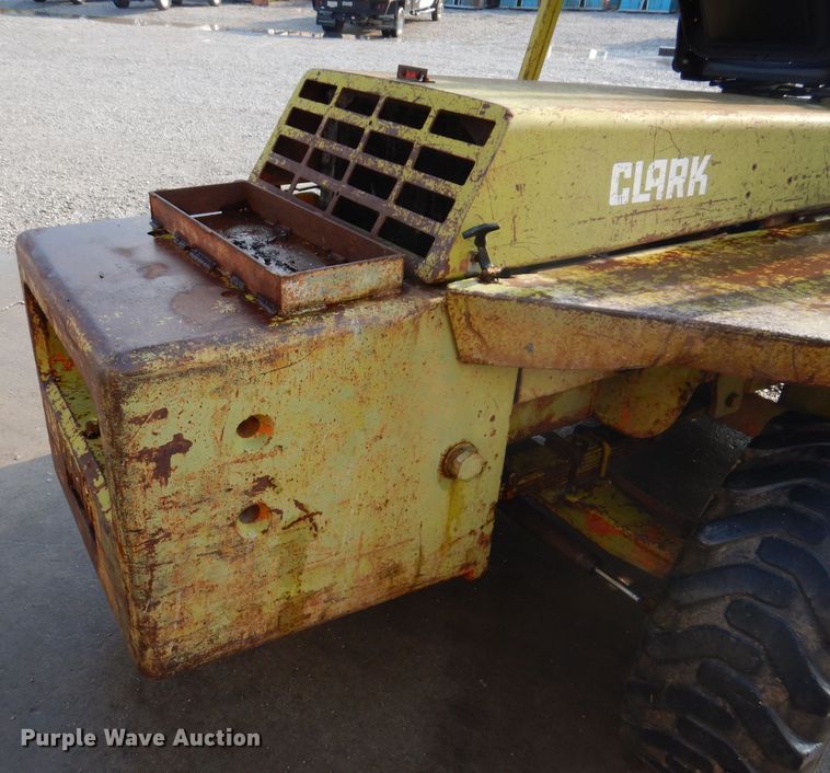 image for item IN9883 1978 Clark IT80  forklift
