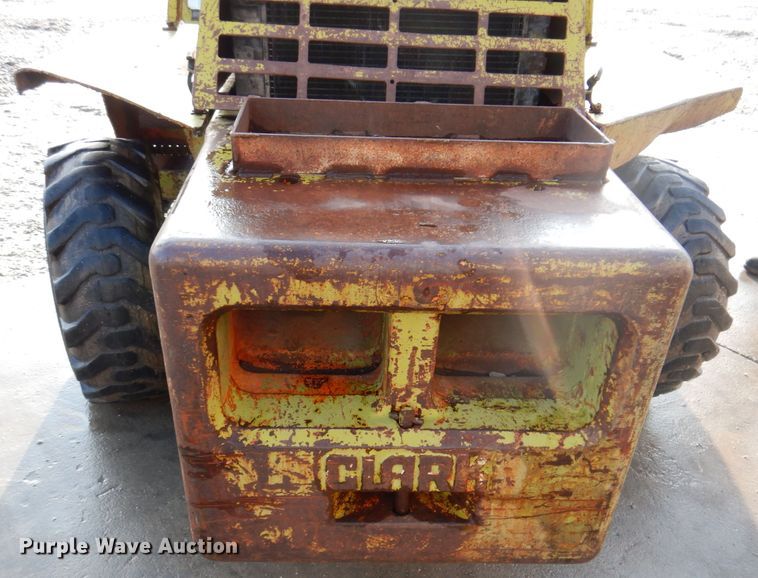 image for item IN9883 1978 Clark IT80  forklift