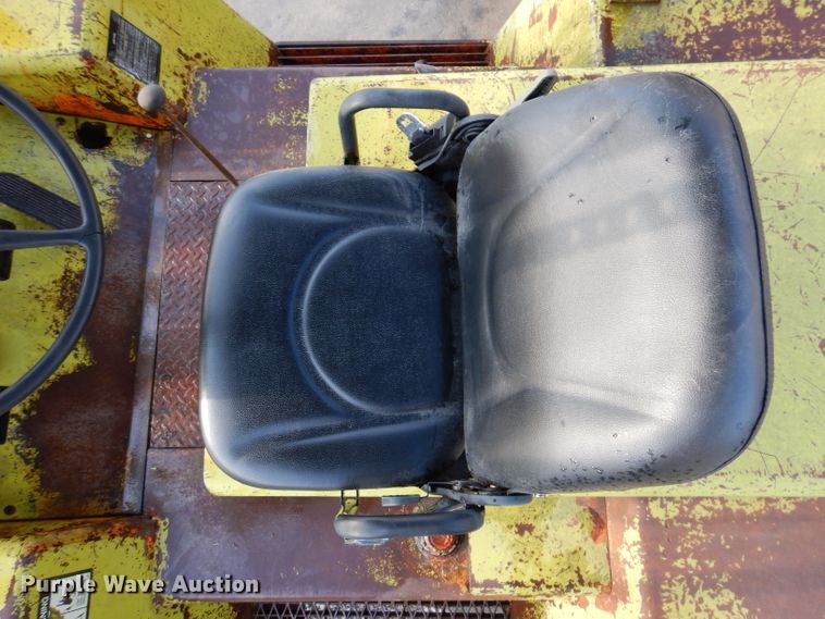 image for item IN9883 1978 Clark IT80  forklift