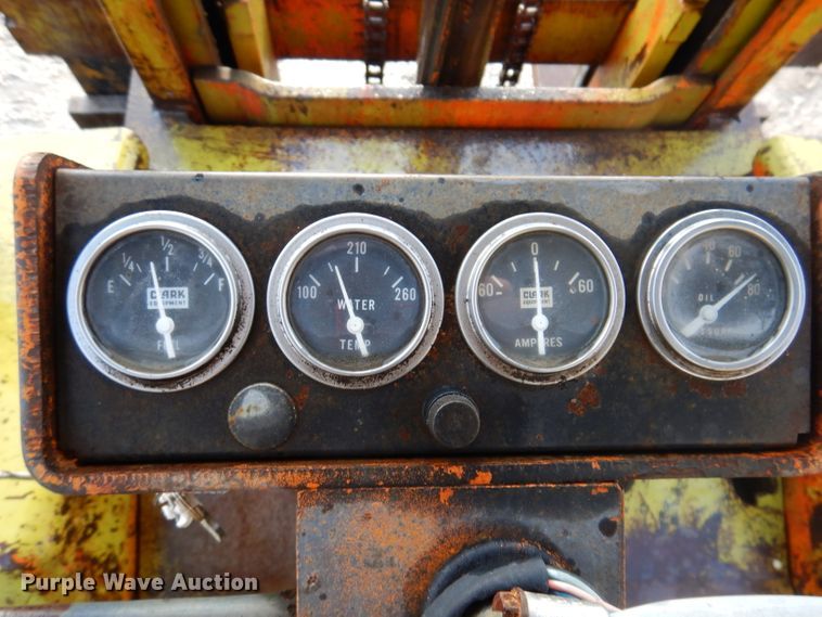 image for item IN9883 1978 Clark IT80  forklift