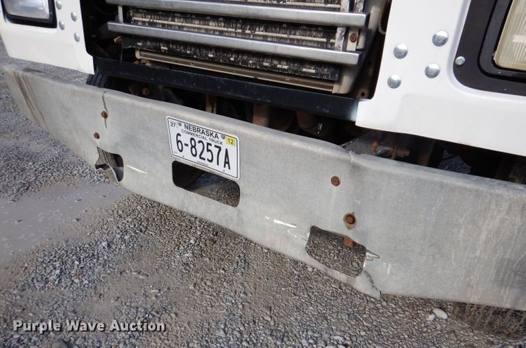 image for item IN9885 1995 Mack RD688S  dump truck