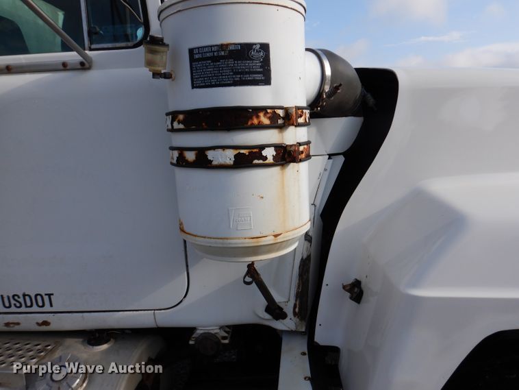 image for item IN9885 1995 Mack RD688S  dump truck