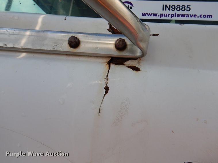 image for item IN9885 1995 Mack RD688S  dump truck