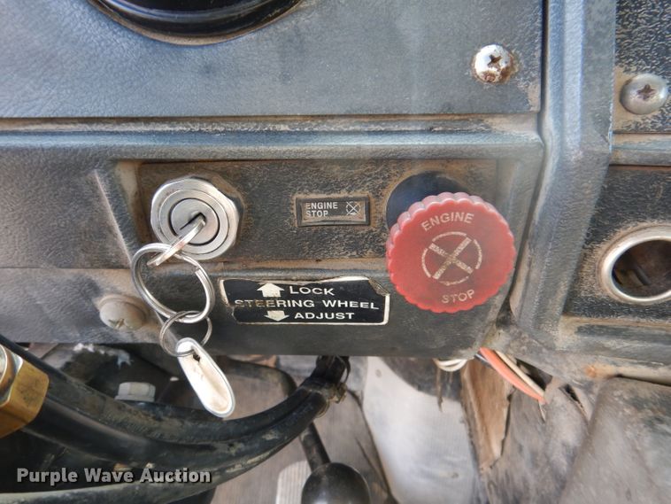 image for item IN9885 1995 Mack RD688S  dump truck