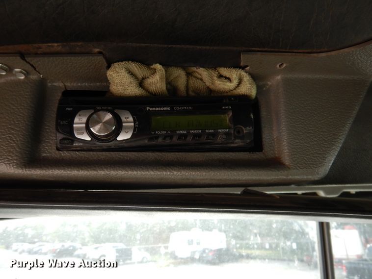 image for item IN9885 1995 Mack RD688S  dump truck