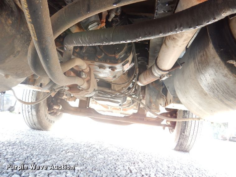 image for item IN9885 1995 Mack RD688S  dump truck