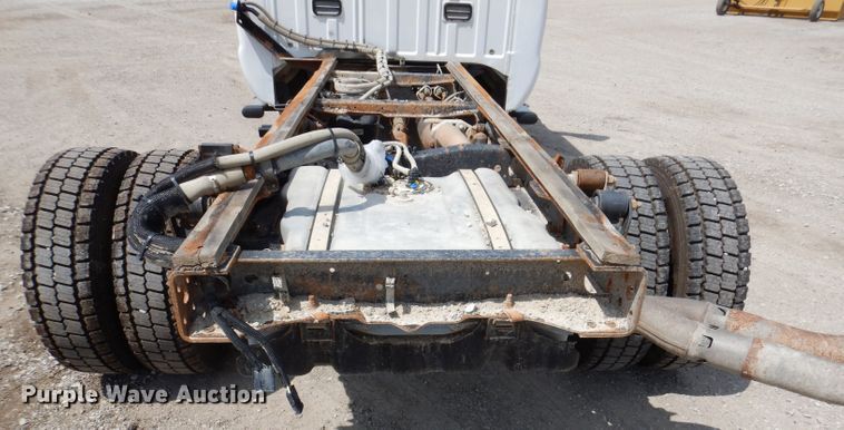 image for item IN9889 2015 Ford F550 Super Duty XL  truck cab and chassis