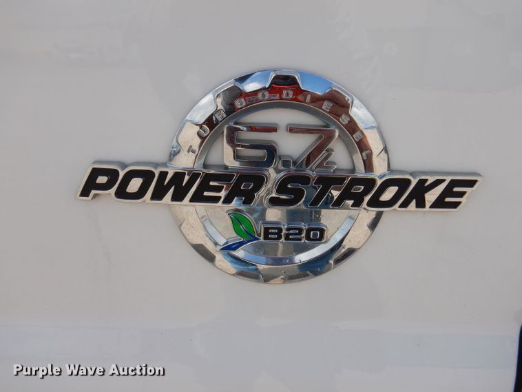 image for item IN9889 2015 Ford F550 Super Duty XL  truck cab and chassis