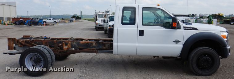 image for item IN9891 2015 Ford F550 Super Duty XL  truck cab and chassis