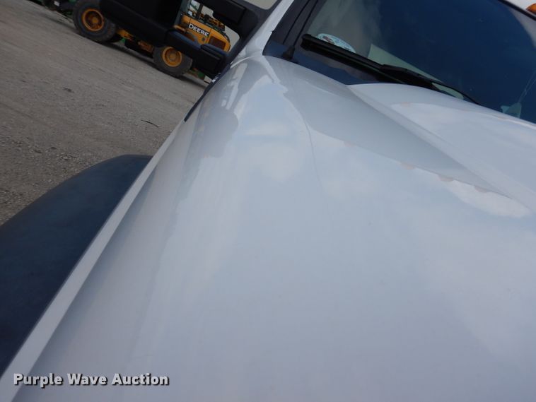 image for item IN9891 2015 Ford F550 Super Duty XL  truck cab and chassis