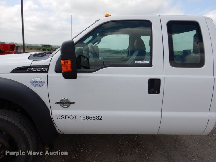 image for item IN9891 2015 Ford F550 Super Duty XL  truck cab and chassis