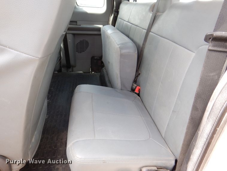 image for item IN9891 2015 Ford F550 Super Duty XL  truck cab and chassis