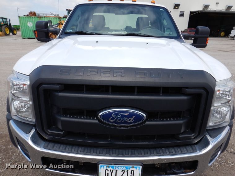 image for item IN9891 2015 Ford F550 Super Duty XL  truck cab and chassis