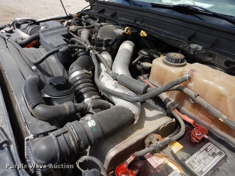 image for item IN9891 2015 Ford F550 Super Duty XL  truck cab and chassis