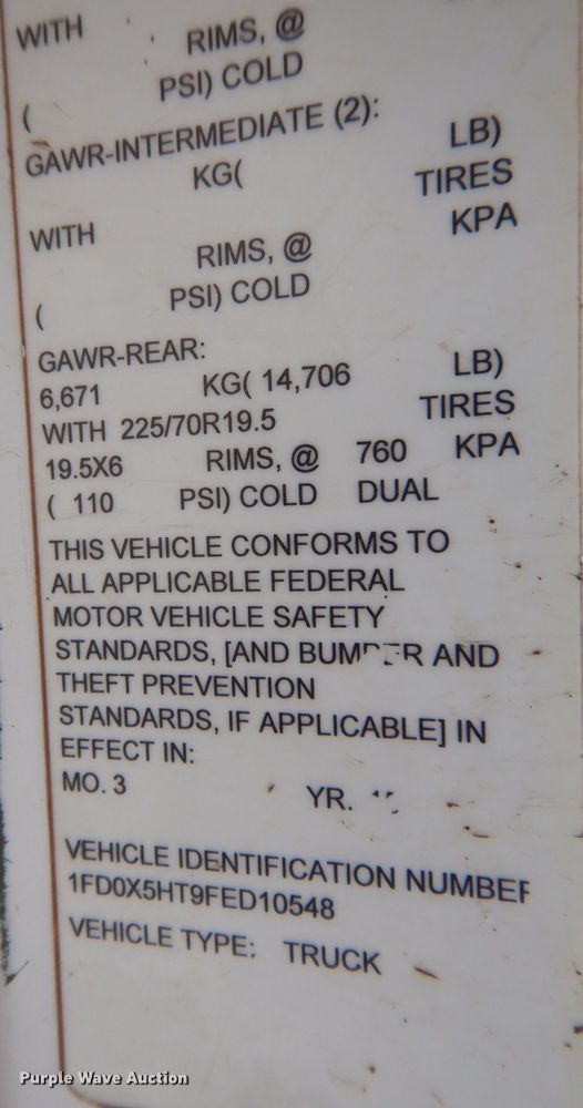 image for item IN9891 2015 Ford F550 Super Duty XL  truck cab and chassis