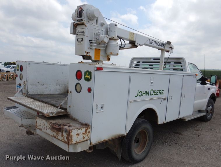 image for item IN9892 2002 Ford F350 Super Duty XL  utility bed pickup truck