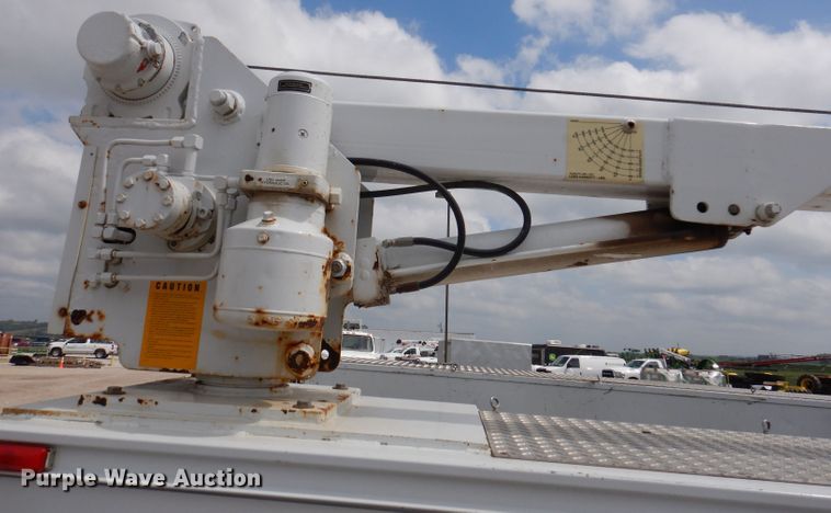 image for item IN9892 2002 Ford F350 Super Duty XL  utility bed pickup truck