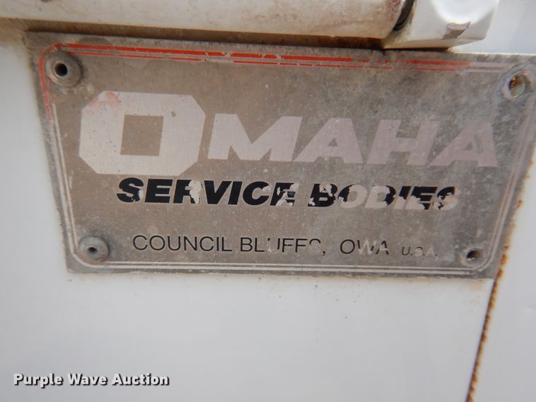 image for item IN9892 2002 Ford F350 Super Duty XL  utility bed pickup truck