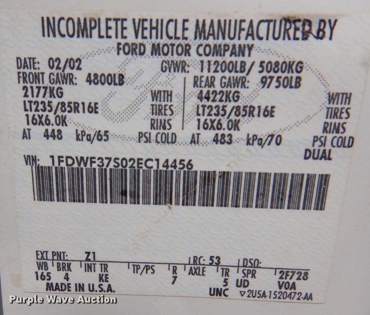 image for item IN9892 2002 Ford F350 Super Duty XL  utility bed pickup truck