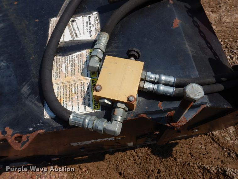 image for item IN9900 John Deere Worksite Pro BP84  89"W skid steer broom