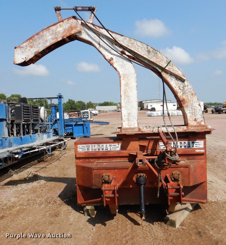 image for item IN9901 Wildcat 8000A  99"W snow blower