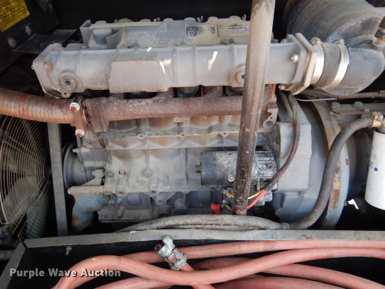 image for item IN9902 1998 Atlas Copco XAS 96  air compressor