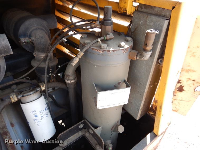 image for item IN9902 1998 Atlas Copco XAS 96  air compressor