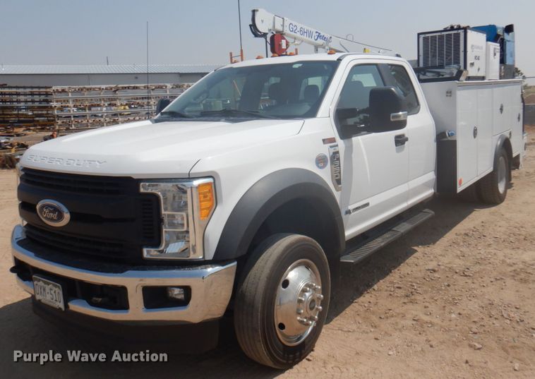 image for item IP9531 2017 Ford F550 Super Duty  SuperCab utility / service truck