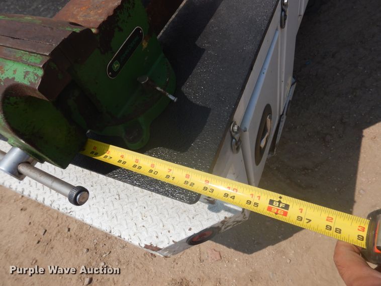 image for item IP9531 2017 Ford F550 Super Duty  SuperCab utility / service truck