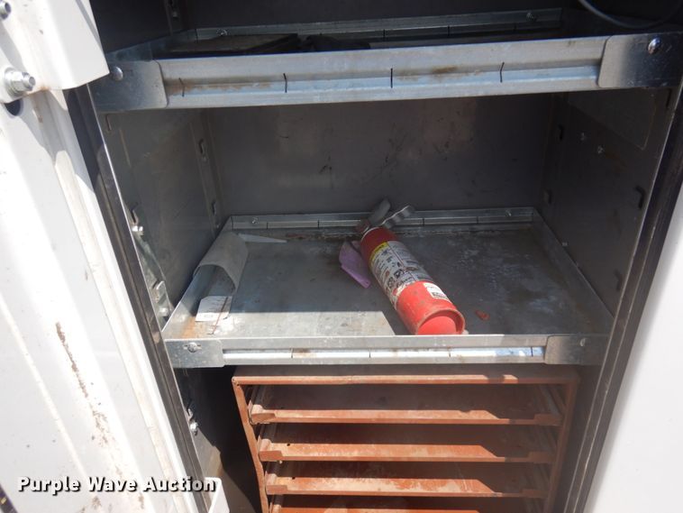 image for item IP9531 2017 Ford F550 Super Duty  SuperCab utility / service truck