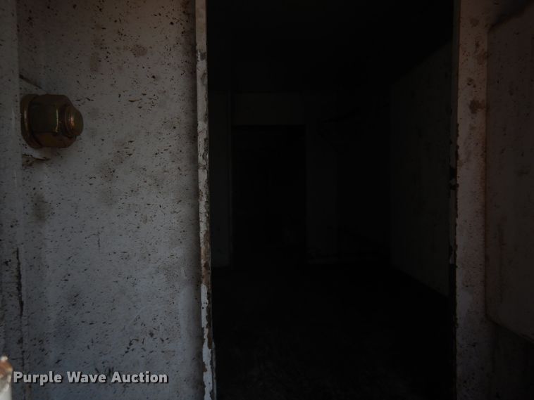 image for item IP9531 2017 Ford F550 Super Duty  SuperCab utility / service truck