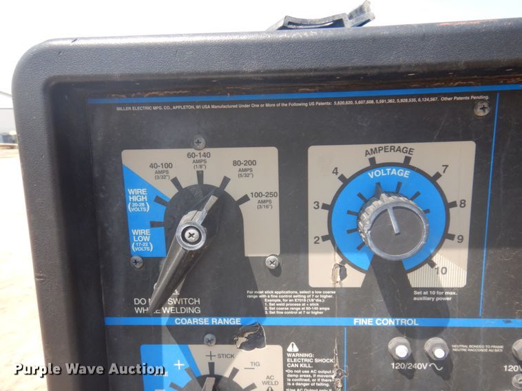 image for item IP9531 2017 Ford F550 Super Duty  SuperCab utility / service truck