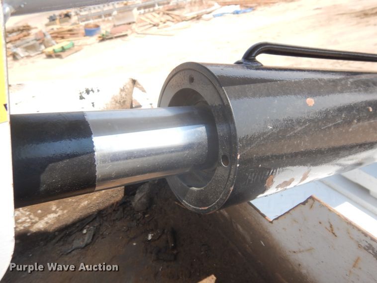 image for item IP9531 2017 Ford F550 Super Duty  SuperCab utility / service truck