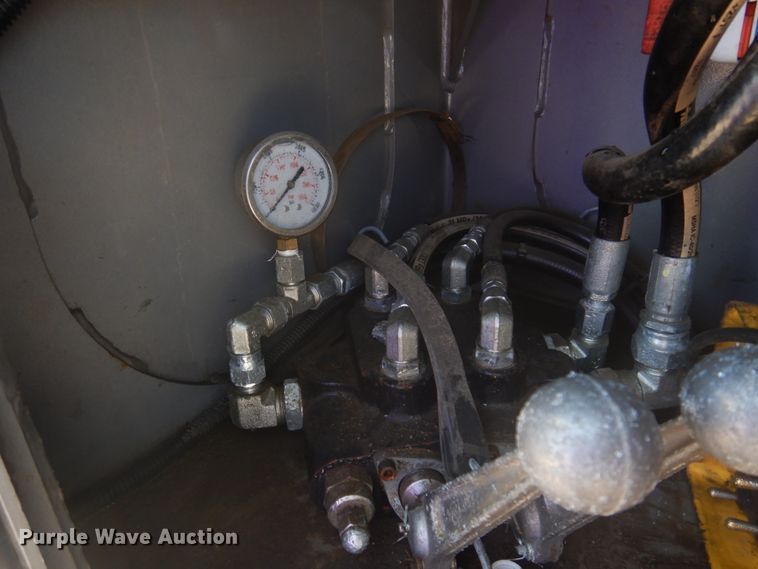 image for item IP9531 2017 Ford F550 Super Duty  SuperCab utility / service truck