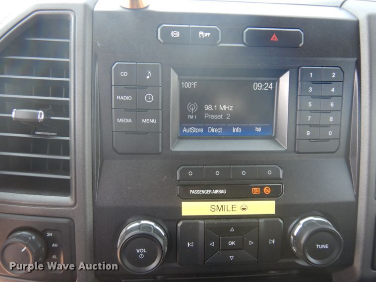 image for item IP9531 2017 Ford F550 Super Duty  SuperCab utility / service truck