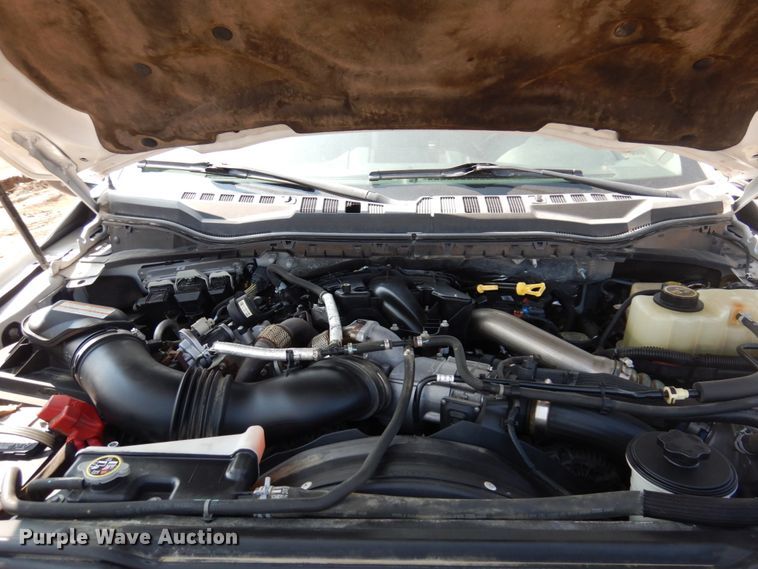 image for item IP9531 2017 Ford F550 Super Duty  SuperCab utility / service truck