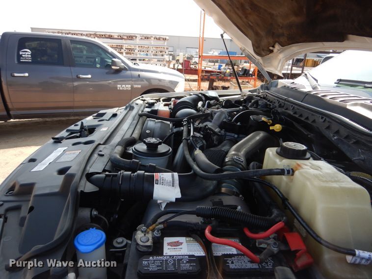 image for item IP9531 2017 Ford F550 Super Duty  SuperCab utility / service truck