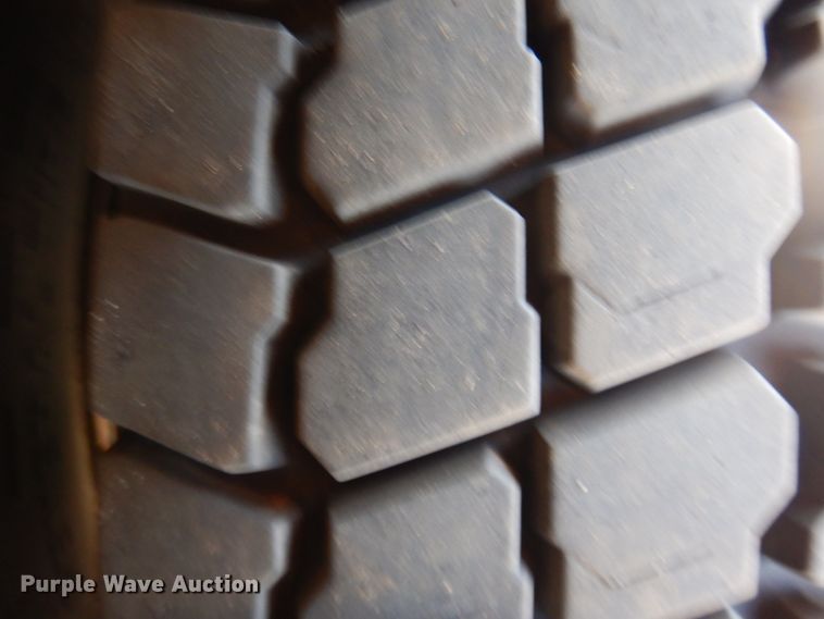 image for item IP9531 2017 Ford F550 Super Duty  SuperCab utility / service truck