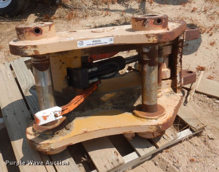 image for item IP9532 Excavator quick coupler