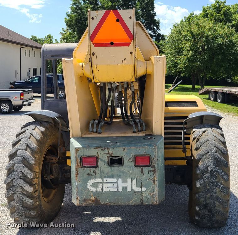 image for item IU9330 2006 Gehl DL10H55  telehandler