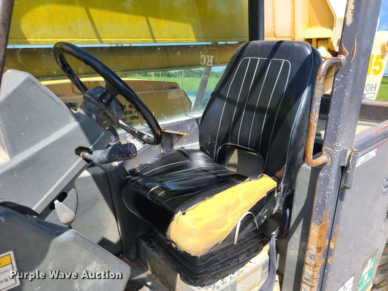 image for item IU9330 2006 Gehl DL10H55  telehandler