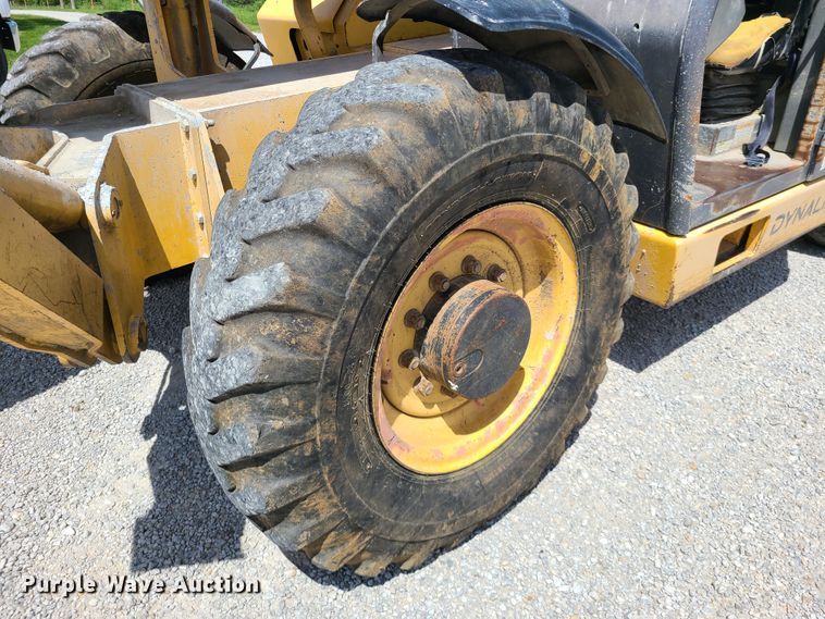 image for item IU9330 2006 Gehl DL10H55  telehandler