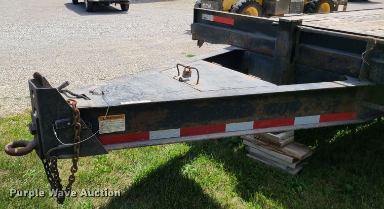 image for item IU9332 1999 Hillsboro Industries Inc. S627-TD-BT  equipment trailer