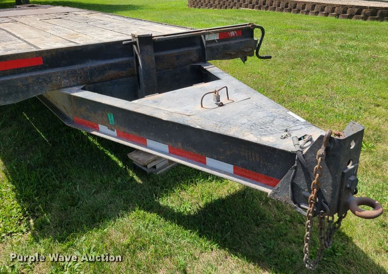 image for item IU9332 1999 Hillsboro Industries Inc. S627-TD-BT  equipment trailer