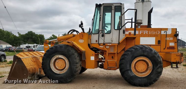 image for item IX9966 1994 Fiat-Hitachi FR160  wheel loader