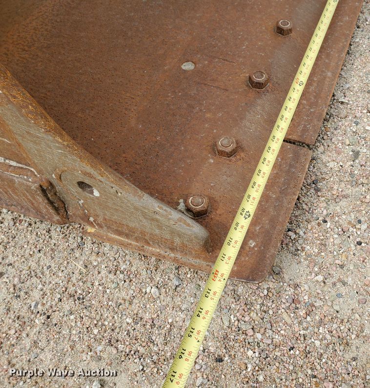 image for item IX9966 1994 Fiat-Hitachi FR160  wheel loader